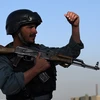 Cảnh sát Afghanistan gác gần hiện trường vụ đánh bom. (Nguồn: AFP/TTXVN)