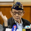 Ông Fidel Ramos phát biểu trong cuộc họp báo tại Hong Kong (Trung Quốc) ngày 12/8. (Nguồn: AFP/TTXVN)