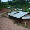 Những ngôi nhà “3 cứng” chắc chắn ở Mường Nhé đã được xây dựng, giúp người dân ổn định cuộc sống. (Ảnh: Xuân Tư/TTXVN)