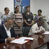 Lễ ký hợp đồng giữa CubaExport và Coabana Trading LLC về xuất khẩu than sang Mỹ. (Nguồn: Cubadebate.cu)