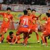 Các cầu thủ Hoàng Anh Gia Lai trong trận thắng Cần Thơ ở vòng 5 V-League 2017. (Ảnh: Dư Toán/TTXVN)