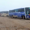 Xe buýt chở người dân Syria sơ tán khỏi vùng chiến sự. (Nguồn: Reuters)