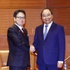 Thủ tướng Nguyễn Xuân Phúc tiếp Bộ trưởng Kinh tế, Công nghiệp và Thương mại Nhật Bản Seko Hiroshige đang thăm và làm việc tại Việt Nam. (Ảnh: An Đăng/TTXVN)