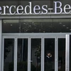 Một đại lý bán lẻ của Mercedes-Benz ở Thượng Hải, Trung Quốc ngày 29/3. (Nguồn: AFP/TTXVN)