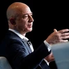 Jeff Bezos, ông chủ của tập đoàn thương mại trực tuyến khổng lồ Amazon.com.