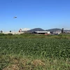 Khu vực đất được bàn giao đã được xử lý dioxin giai đoạn 2 tại sân bay Đà Nẵng. (Ảnh: Trần Lê Lâm/TTXVN)