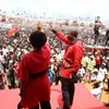 Ông Joao Lourenco, ứng cử viên Tổng thống của Đảng Mặt trận Giải phóng Nhân dân Angola (MPLA) trong một buổi vận động tranh cử. (Ảnh: Mạnh Hùng/Vietnam+)