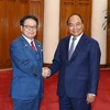 Thủ tướng Nguyễn Xuân Phúc tiếp Bộ trưởng Kinh tế, Thương mại và Công nghiệp Nhật Bản Seko Hiroshige. (Ảnh: Thống Nhất/TTXVN)
