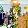 Ủy viên Bộ Chính trị, Chủ tịch Quốc hội Nguyễn Thị Kim Ngân tới thăm Văn phòng 2 Giáo hội Phật giáo Việt Nam. (Ảnh: Xuân Khu/TTXVN)
