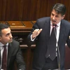 Thủ tướng Italy Giuseppe Conte (phải) phát biểu tại phiên bỏ phiếu tín nhiệm của Hạ viện đối với Chính phủ mới ở Rome ngày 6/6. (Nguồn: THX/TTXVN)