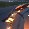 Lửa cháy khu vực động cơ máy bay. (Nguồn: Italaal/Twitter)