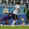 Đội tuyển Argentina ghi bàn thắng vào lưới Nigeria. (Nguồn: Reuters)