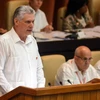 Chủ tịch Cuba Miguel Diaz-Canel (trái, hàng đầu) phát biểu tại phiên họp Quốc hội ở Havana ngày 21/7. (Nguồn: EPA- EFE/ TTXVN)