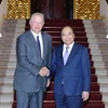 Thủ tướng Nguyễn Xuân Phúc tiếp Cựu Phó Tổng thống Hoa Kỳ Al Gore đang thăm và làm việc tại Việt Nam. (Ảnh: Thống Nhất/TTXVN)
