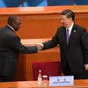Chủ tịch Trung Quốc Tập Cận Bình và một nhà lãnh đạo châu Phi ở FOCAC. (Nguồn: Reuters)