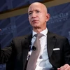 Tỷ phú Jeff Bezos. (Nguồn: qz.com)