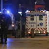 Lực lượng an ninh Pháp gác tại hiện trường vụ nổ súng ở chợ Giáng sinh Strasbourg tối 11/12/2018. (Nguồn: THX/TTXVN)