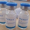 Vắcxin cúm mùa IVACFLU - S được trưng bày giới thiệu bên lề Họp báo. (Ảnh: Phan Sáu/TTXVN