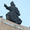 TPHCM lên tiếng về việc di dời lư hương ở tượng Trần Hưng Đạo