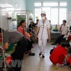 Hải Dương: Ăn nhầm bột thông bồn cầu, 46 học sinh tiểu học nhập viện