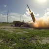 Ảnh tư liệu: Tên lửa đánh chặn được phóng thử từ Hệ thống phòng thủ tên lửa tầm cao giai đoạn cuối (THAAD) trên đảo Wake, Mỹ ngày 1/11/2015. (Nguồn: AFP/ TTXVN).