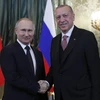 Tổng thống Nga Vladimir Putin (trái) và người đồng cấp Thổ Nhĩ Kỳ Tayyip Erdogan (phải) tại cuộc gặp ở Moskva, Nga ngày 8/4. (Nguồn: AFP/TTXVN)