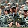Bộ trưởng Quốc phòng Venezuela Vladimir Padrino Lopez phát biểu tại cuộc họp báo ở Caracas ngày 14/8/2017. (Nguồn: AFP/TTXVN)