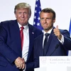 Tổng thống Pháp Emmanuel Macron (phải) tại cuộc họp báo chung với Tổng thống Mỹ Donald Trump khi kết thúc Hội nghị thượng đỉnh G7 ở Biarritz, Pháp ngày 26/8/2019. (Nguồn: AFP/TTXVN)