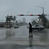 Bão Dorian đổ bộ gây mưa lớn tại Fort Lauderdale, bang Florida, Mỹ ngày 2/9/2019. (Nguồn: AFP/TTXVN)
