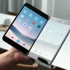 Điện thoại hai màn hình Surface Duo của Microsoft. (Nguồn: Digital Trends)