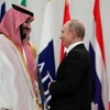 Tổng thống Nga Vladimir Putin với Thái tử Mohammed bin Salman. (Nguồn: Reuters)