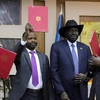 Các bên ở Sudan trong lễ ký tuyên bố hòa bình. (Nguồn: Reuters)