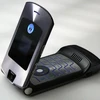 Chiếc Motorola Razr đời đầu. (Nguồn: zdnet.com)