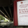 Panô tuyên truyền về Hội nghị Cấp cao ASEAN 35 trên đường phố Bangkok. (Nguồn: bangkokpost.com)