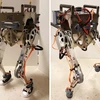 Robot bán thân, điều khiển từ xa và được gắn thêm hai chân. (Nguồn: spectrum.ieee.org)