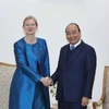 Thủ tướng Nguyễn Xuân Phúc tiếp Đại sứ Thụy Điển Ann Mawe. (Ảnh: Thống Nhất/TTXVN) 