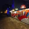 Không gian con đường nghệ thuật cộng đồng Phúc Tân vào ban đêm. (Nguồn: TTXVN phát)