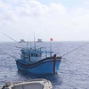 Tàu cá ngư dân tại quần đảo Trường Sa, tỉnh Khánh Hòa. (Ảnh: Nguyễn Văn Nhật/TTXVN)