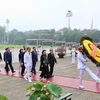 Hình ảnh các đại biểu Quốc hội vào Lăng viếng Chủ tịch Hồ Chí Minh 