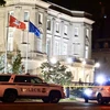 Hiện trường vụ nổ sung ở Đại sứ quán Cuba tại Mỹ hôm 30/4. (Nguồn: plenglish.com)