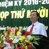 Ông Võ Văn Hưng, tân Chủ tịch Ủy ban Nhân dân tỉnh Quảng Trị nhiệm kỳ 2016- 2021 phát biểu nhận nhiệm vụ tại kỳ họp. (Ảnh: Hồ Cầu/TTXVN)