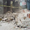 Cảnh đổ nát trên đường phố sau trận động đất độ lớn 7,4 ở Oaxaca, Mexico ngày 23/6/2020. (Nguồn: THX/TTXVN)