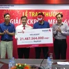 Khách hàng B.Q.H nhận giải thưởng Jackpot trị giá hơn 21 tỷ đồng. (Ảnh: Vietlott)