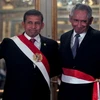 Tổng thống Humala và ông René Cornejo tại lễ tuyên thệ nhậm chức của nội các mới (Ảnh: Andina)