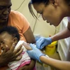 Tiêm phòng bệnh lao cho trẻ. (Nguồn:AFP/TTXVN)