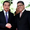 Ngoại trưởng Trung Quốc Vương Nghị đã hội đàm với Ngoại trưởng Venezuela Elias Jaua. (Nguồn: AFP)