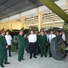 [Photo] Chủ tịch nước tới thăm Lữ đoàn pháo binh 75