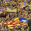 Hàng ngàn dân Catalonia tuần hành đòi tổ chức tổng tuyển cử
