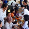 Khám bệnh miễn phí cho Việt kiều và người nghèo tại Phnom Penh 