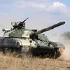 Ukraine bàn giao lô xe tăng mới cho Lực lượng Vệ binh Quốc gia